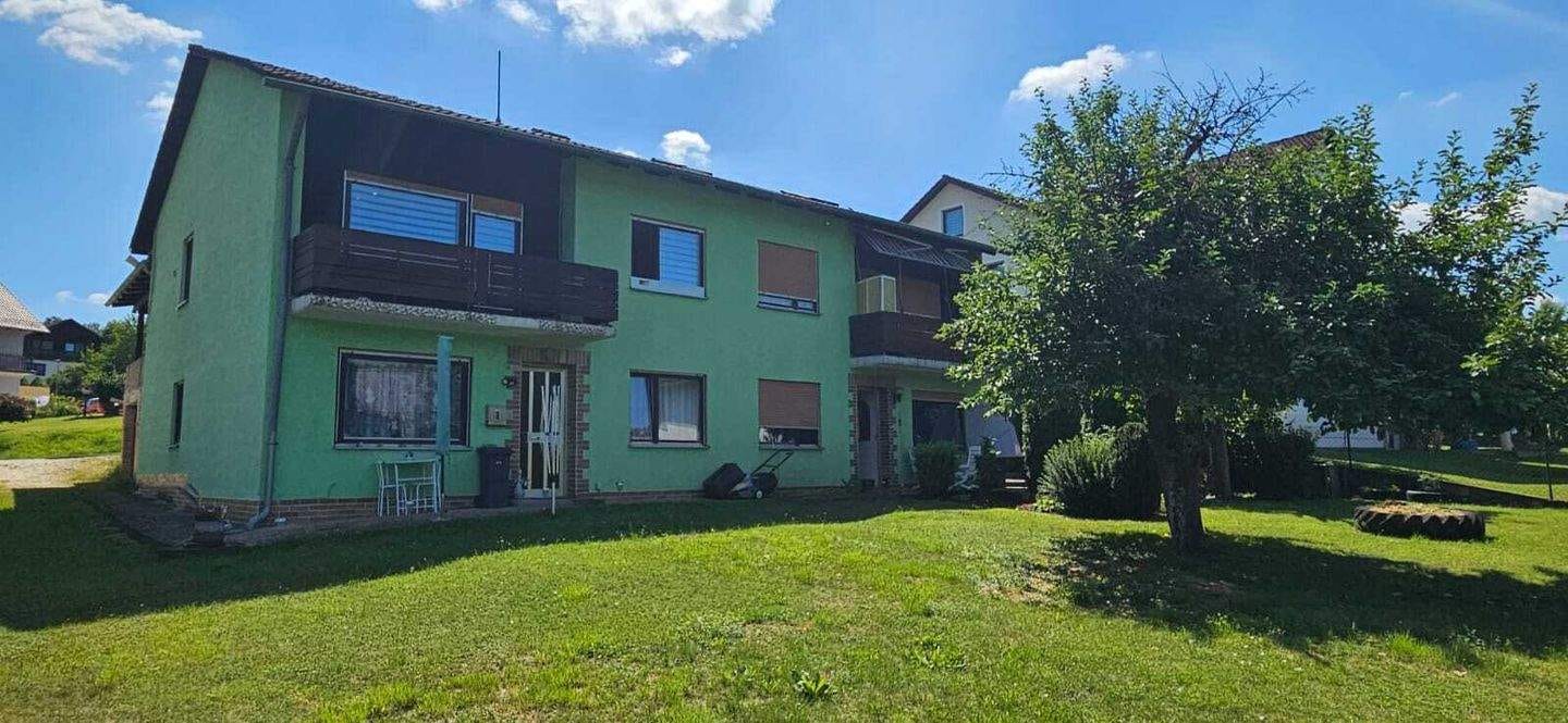 Immobilie in Rieden - Gepflegtes und ruhig gelegenes Mehrfamilienhaus mit 4 Einheiten in Vilshofen - 2/ 3-Zimmer-Wohnungen - Bild 1