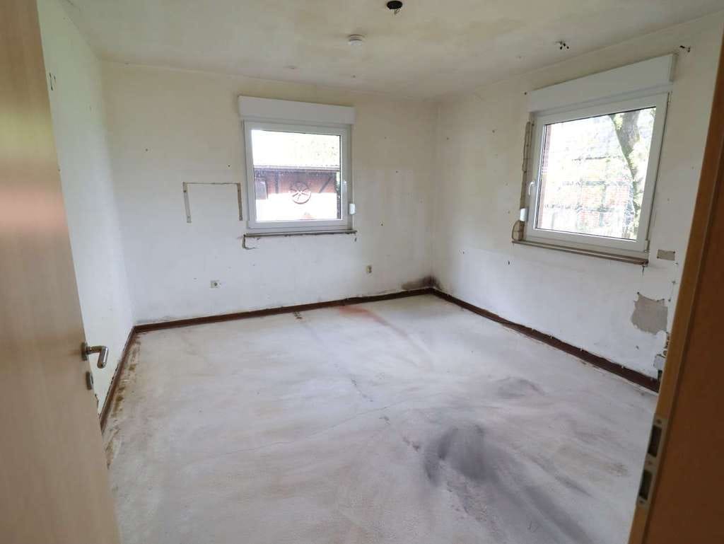 Immobilie in Wetschen - Haus im Grünen von Wetschen - für Handwerker! - Bild 3