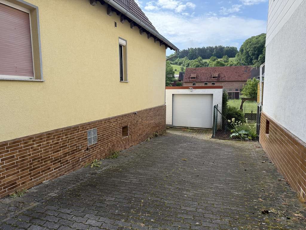 Immobilie in Nentershausen - Familienhaus in ruhiger Lage – Charmantes Zuhause mit viel Platz! - Bild 1
