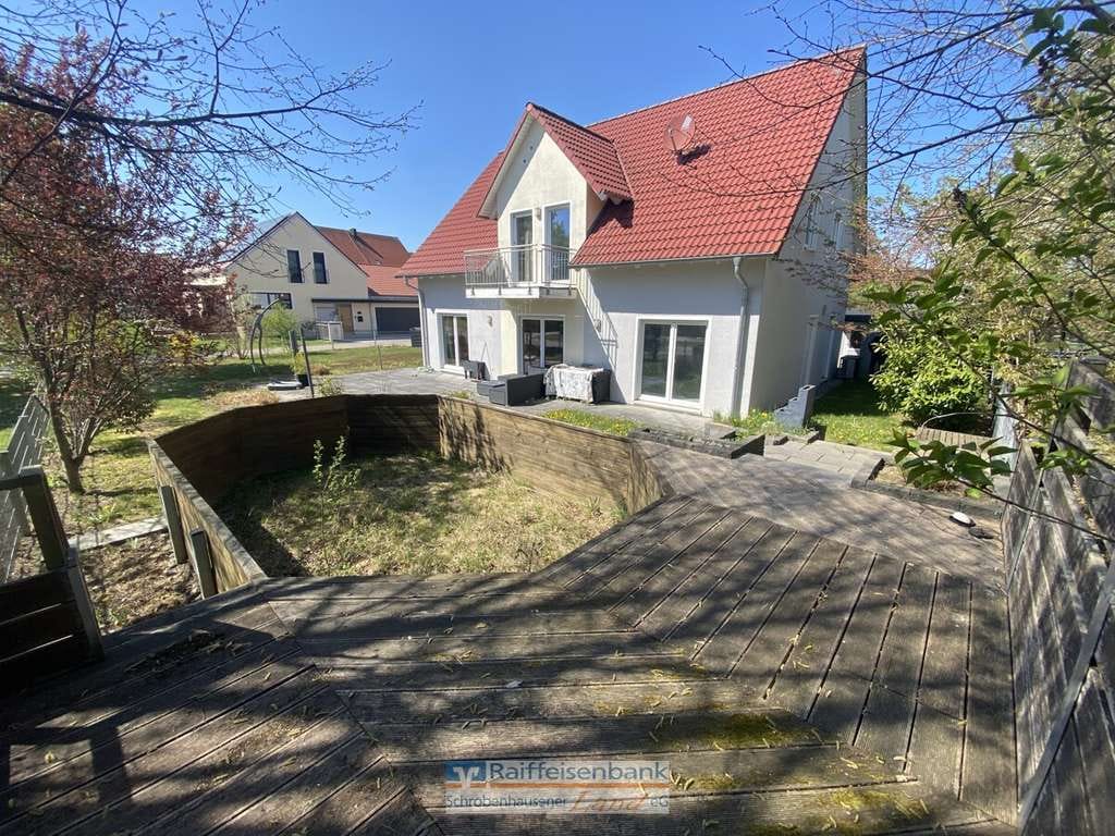 Immobilie in Gachenbach - Modernes, großes Einfamilienhaus in ruhiger  Familien-Siedlung - 86565 Gachenbach - Bild 1