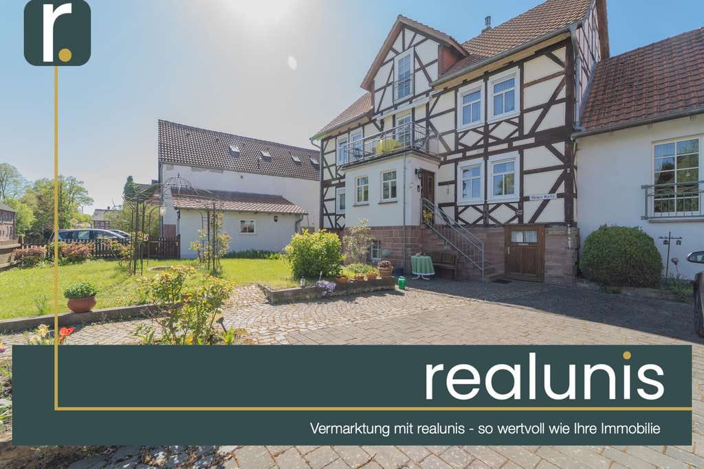 Immobilie in Neustadt - EFH mit Scheune, Werkstatt, Gästehaus, Garten und Garage - Bild 0