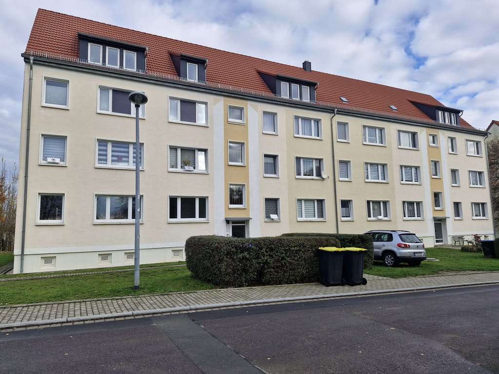 Immobilie in Groitzsch - Schöne 4-Raum Eigentumswohnung für Selbstnutzer oder Kapitalanleger! - Bild 0