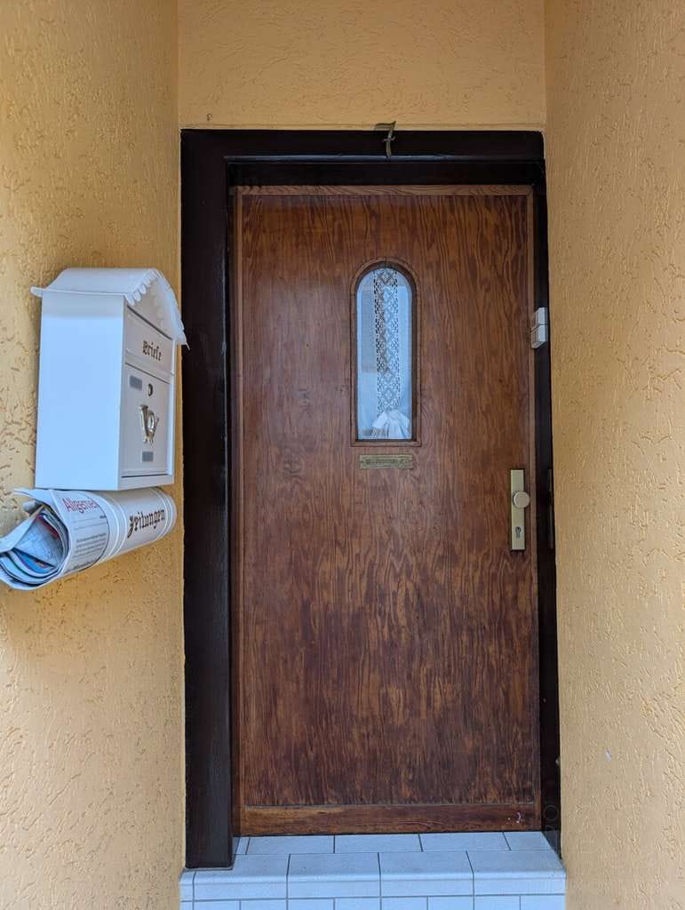 Immobilie in Treffurt - Platz für Visionen: Gepflegtes 8-Zimmer-Haus mitten in Treffurt – Eigennutzung oder 2 Einheiten - Bild 2