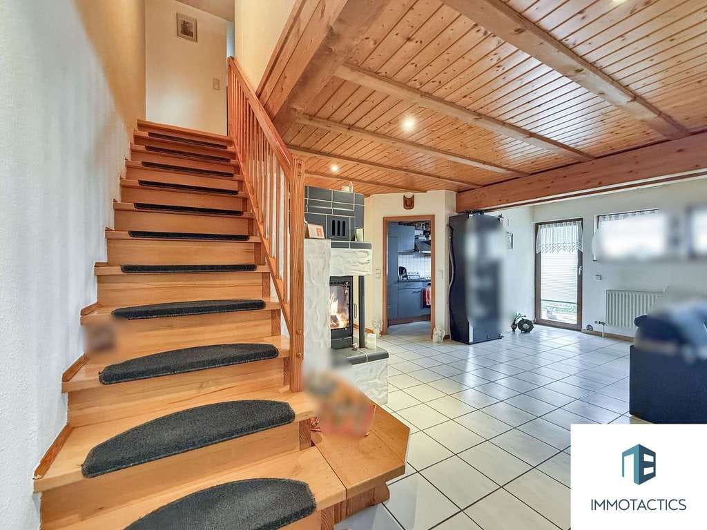 Immobilie in Wöllstein - Ihr neues Zuhause: 4-Zimmer-Maisonette mit Balkon, 2 Bädern & Tiefgarage in Wöllstein - Bild 0