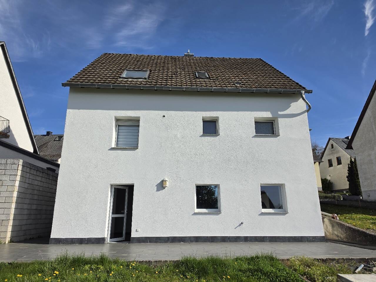 Immobilie in Schweich - Charmante DG-Wohnung mit Weitblick, Garten  und  Speicher - Bild 2