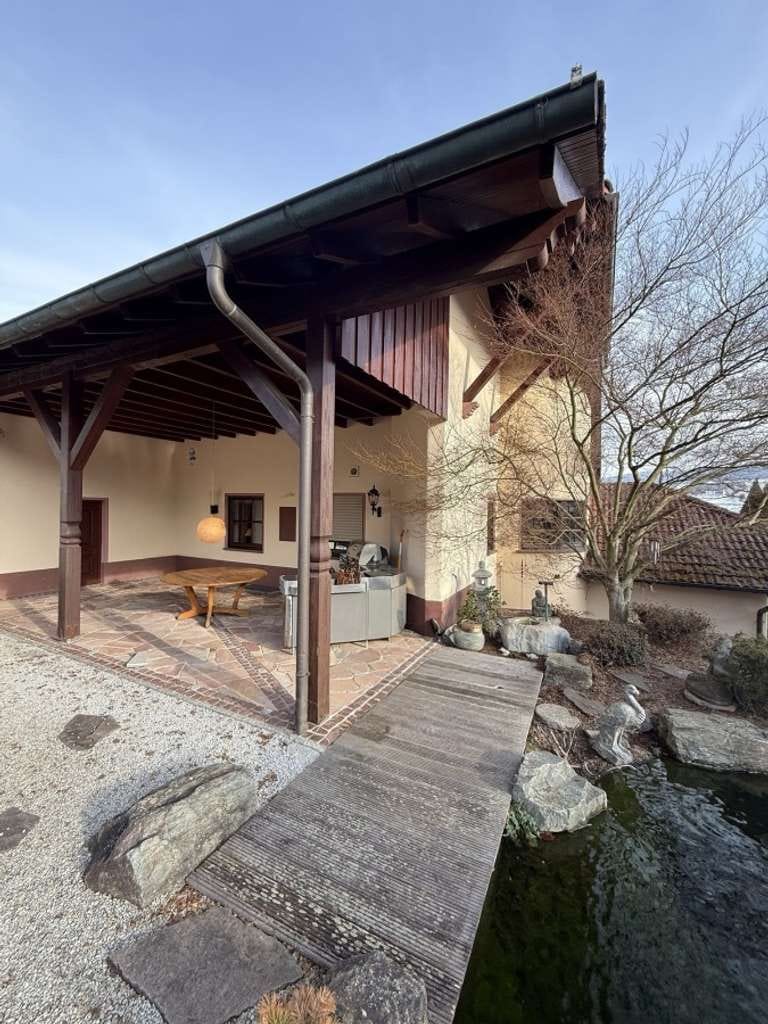 Immobilie in Blankenbach - Exklusive Villa in ruhiger Hanglage mit Indoor Pool, Sauna und großem Grundstück - Bild 3
