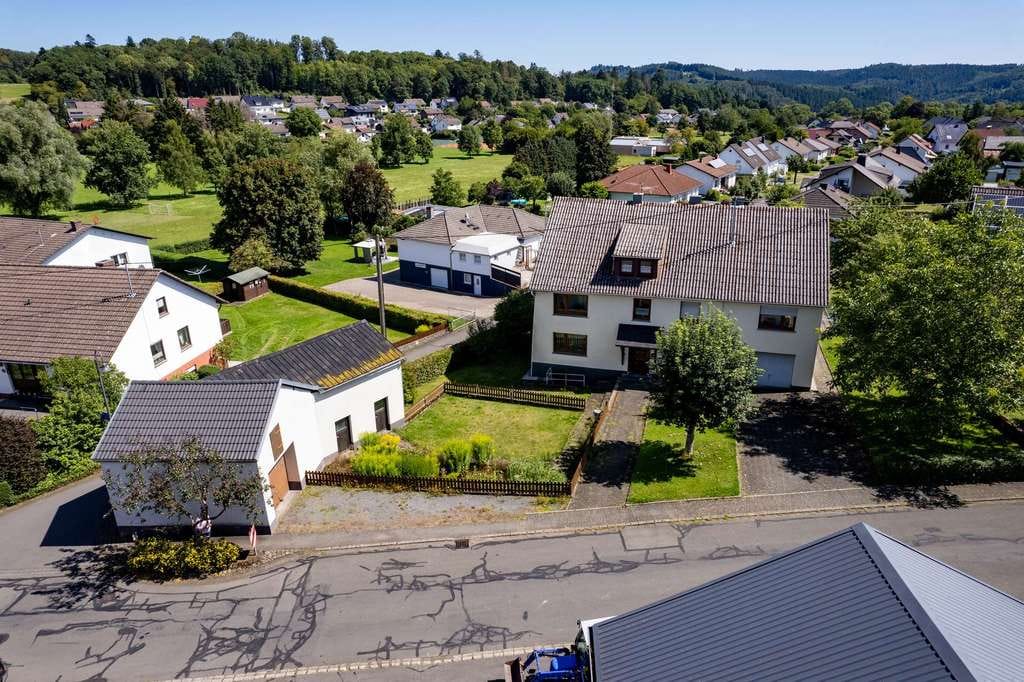 Immobilie in Üdersdorf - ***Schönes Bauernhaus mit separaten Bauplatz und Nebengebäude inkl. Backhaus/Räucherhaus*** - Bild 0