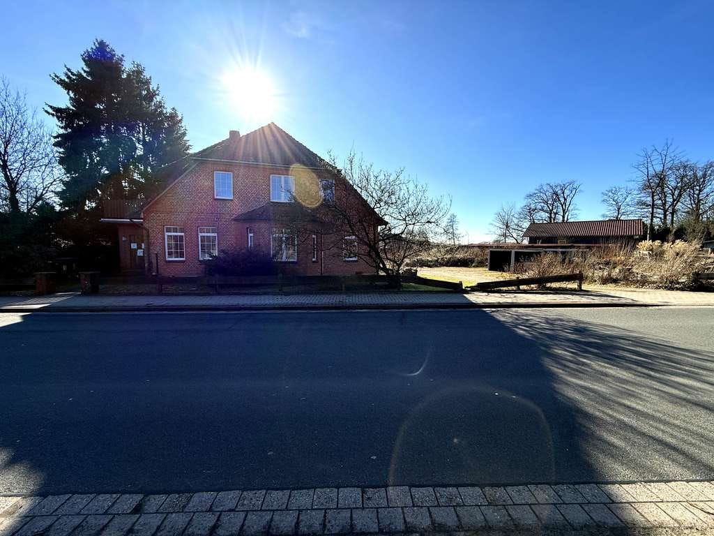 Immobilie in Südheide - Kapitalanlage: 3-Familienhaus mit zusätzlichem Altbestand - Bild 0