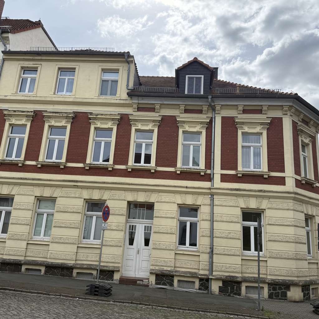Immobilie in Wurzen - Charmante 3-Zimmer-Eigentumswohnung mit 81 m² in saniertem Gründerzeithaus in Wurzen - Bild 2