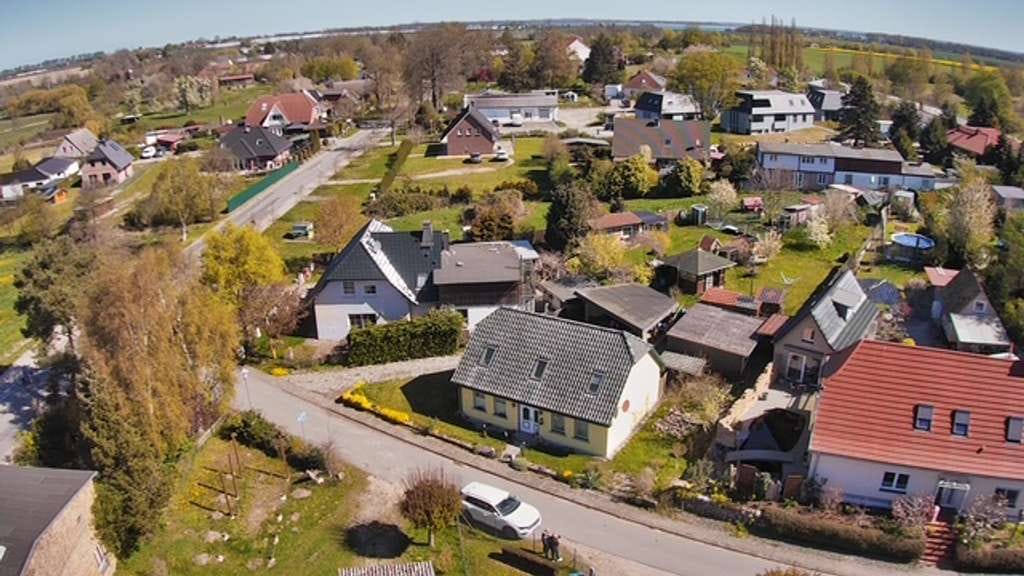 Immobilie in Hohenkirchen - Einfamilienwohnhaus in Ostseenähe - Bild 3