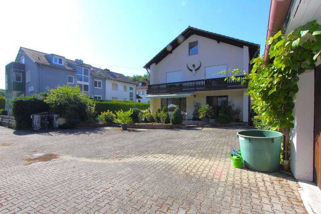 Immobilie in Grafrath - Sanierungsbedürftiges EFH,
zum Top Preis für Eigennutzer im wunderschönen Grafrath! - Bild 1