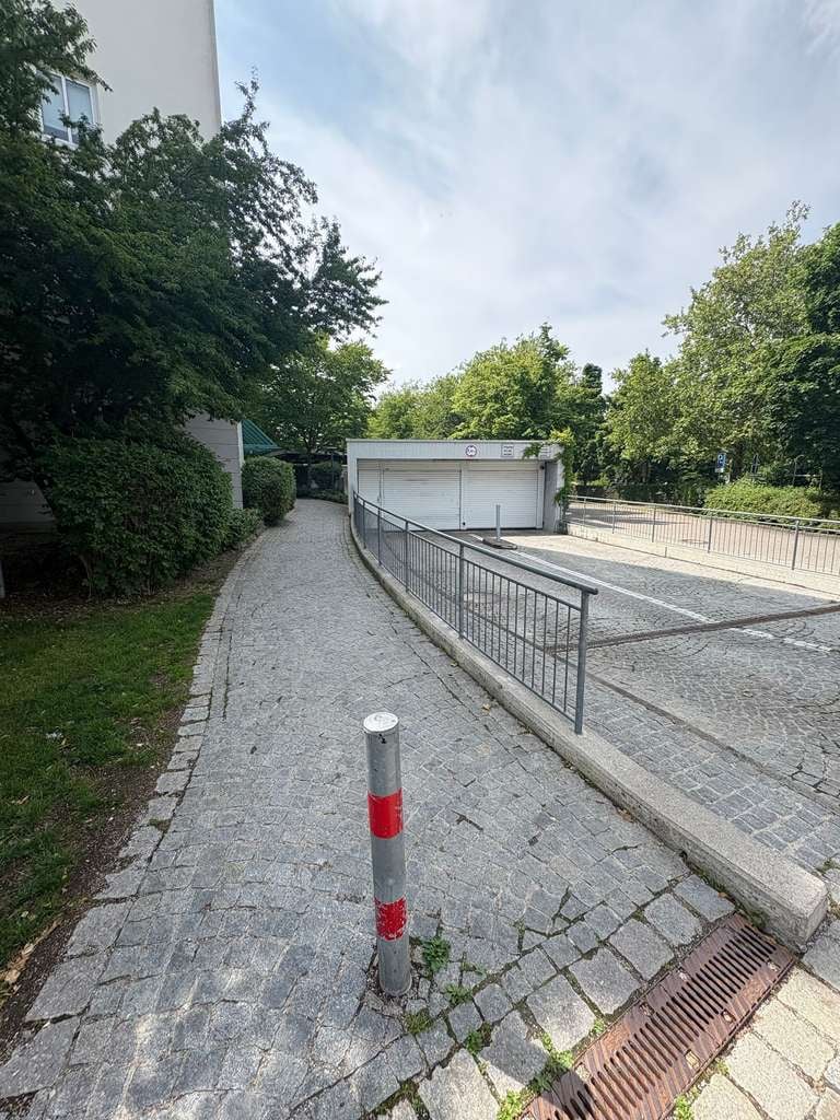 Immobilie in Germering - Attraktive Kapitalanlage! 1-Zimmer Wohnung mit Terrasse und TG-Stellplatz in gepflegter Wohnanlage - Bild 2