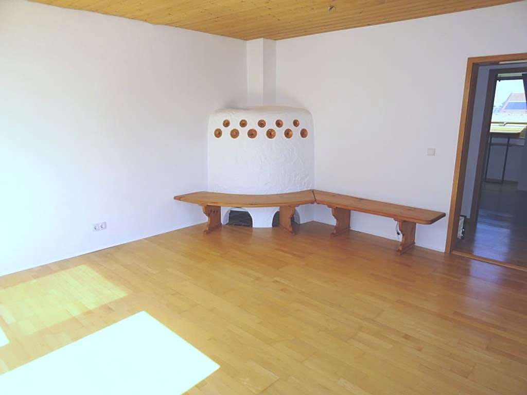 Immobilie in Holzkirchen - *3,5-Zimmer Wohnung mit Südostloggia*
Kapitalanlage oder zum Selbstbezug in sehr guter Lage - Bild 4