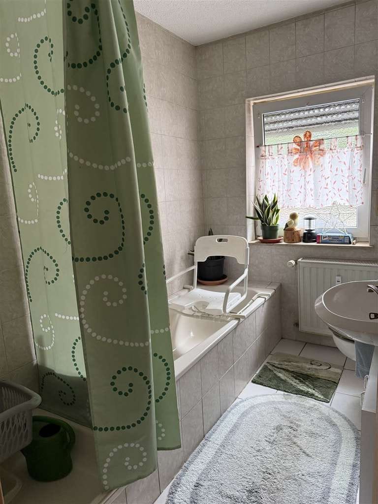 Immobilie in Mörsfeld - 6 Parteienhaus, komplett vermietet, in Mörsfeld sucht Kapitalanleger - Bild 3