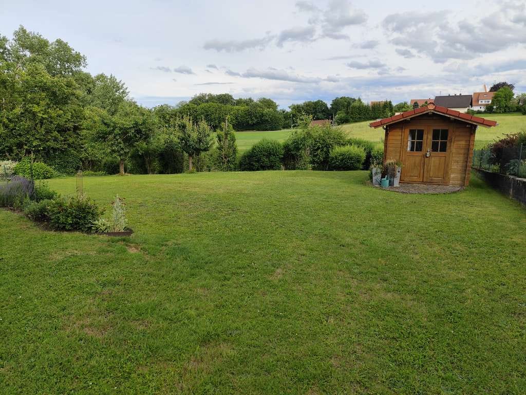 Immobilie in Burtenbach - Einfamilienhaus mit Einliegerwohnung mit Garten und Garage in ruhiger Lage – Kemnat. Provisionsfrei. - Bild 4