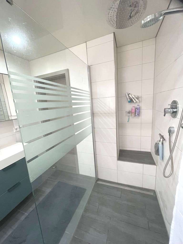 Immobilie in Dielheim - Gepflegtes Zweifamilienhaus das 2002 aufgestockt wurde - Bild 2