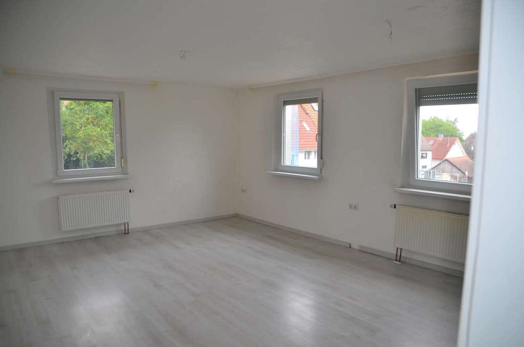 Immobilie in Mötzingen - Freistehendes Zweifamilienhaus  - Ideale Kapitalanlage - Bild 3