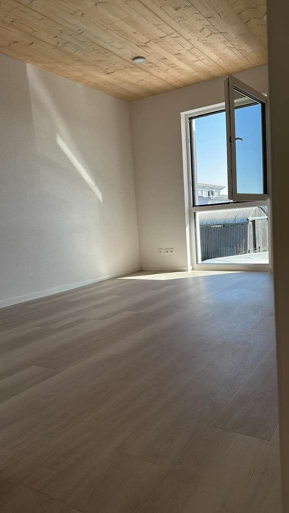 Immobilie in Neuried - Helle 3 Zimmer Wohnung im Neubau mit Balkon - Bild 2