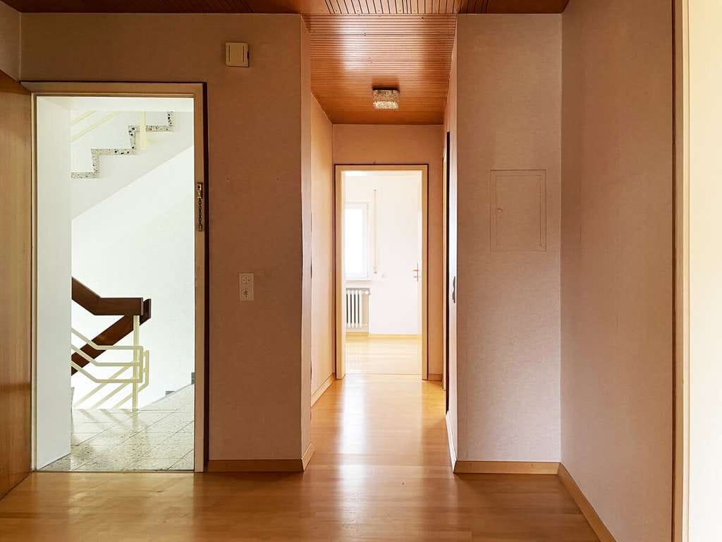 Immobilie in Nagold - Zwei Wohnungen in einem Angebot in Nagold – 4-Zimmer-OG & 1-Zimmer-DG - Bild 2