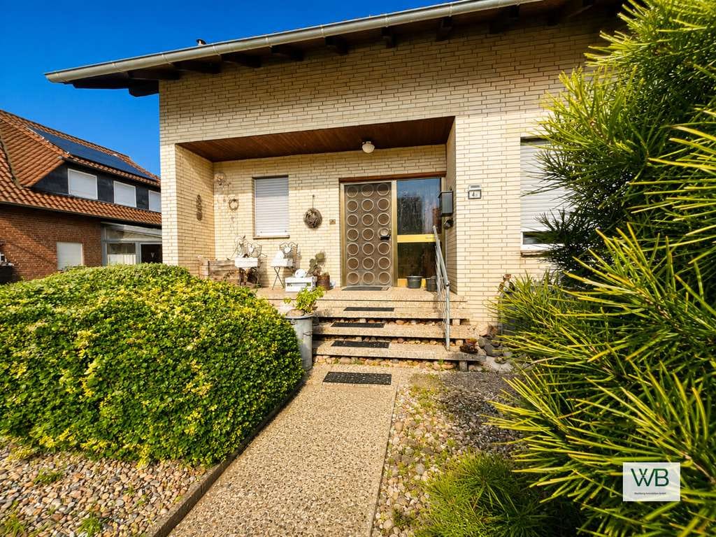 Immobilie in Calberlah - Familienfreundliches Einfamilienhaus mit Wintergarten, großem Garten und vielseitigem Raumangebot - Bild 0