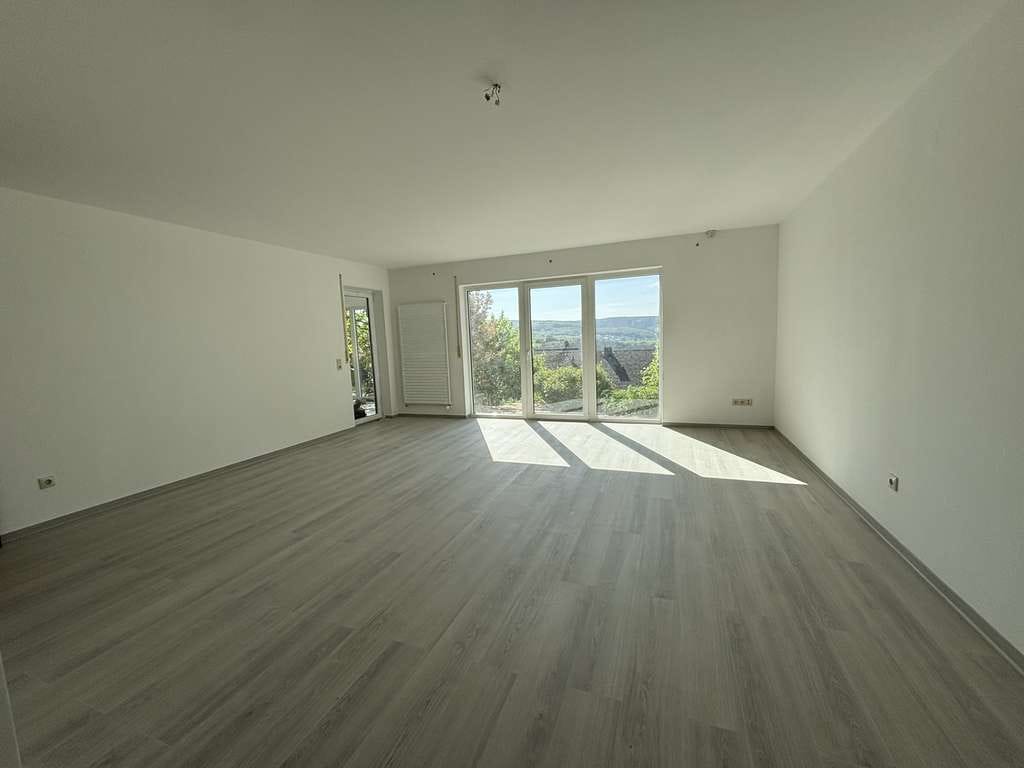 Immobilie in Gusterath - Helle Souterrain-Wohnung mit großem Garten in Gusterath - Bild 0