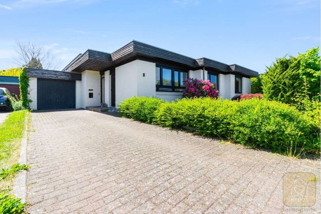 Immobilie in Tangstedt - Dein Zuhause - Besonderer Architekten-Bungalow mit Einliegerwohnung + 360 Grad Rundgang - Bild 0