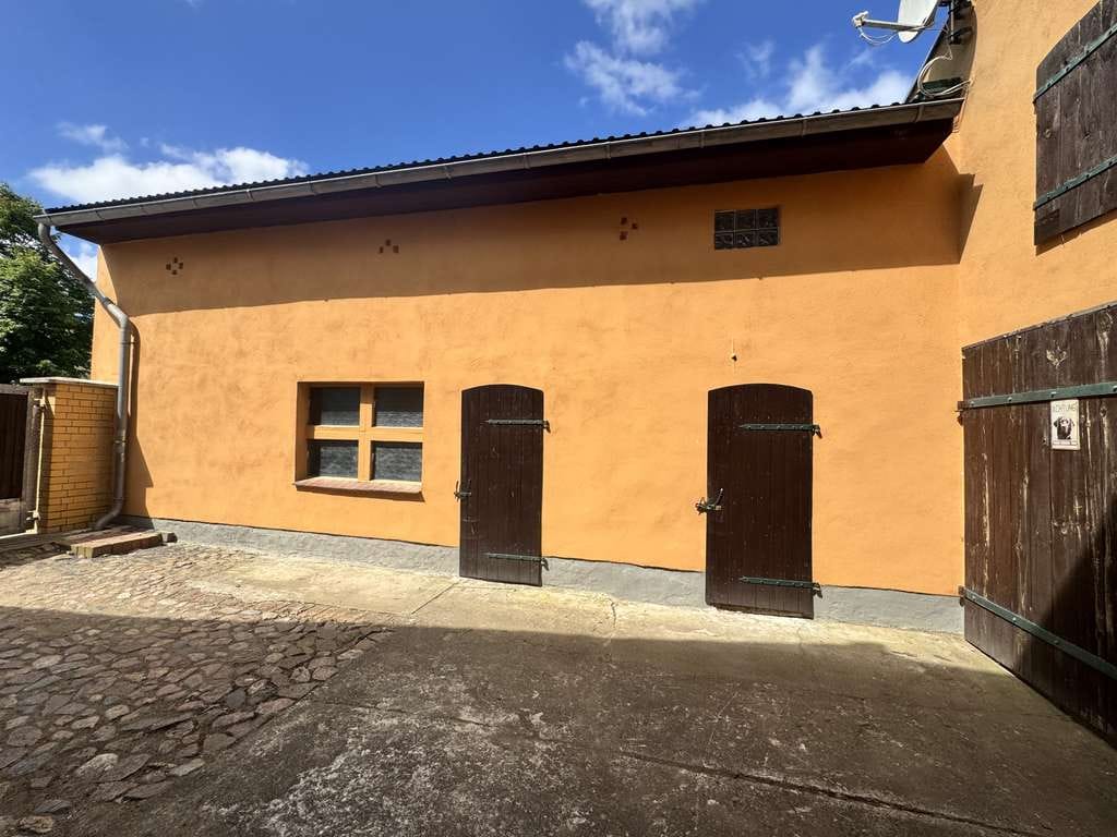 Immobilie in Chorin - Super gepflegtes Haus, neue Energietechnik,  schöner Garten und massive Nebengebäude - Bild 1