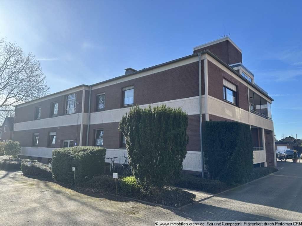 Immobilie in Westerstede - bezugsfreie Eigentumswohung mit Balkon und Garage in Westerstede - Bild 2
