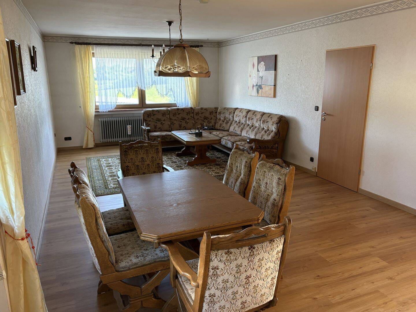 Immobilie in Messerich - Geräumiges Einfamilienhaus in ruhiger Wohnlage, mit großem Garten und herrlichem Fernblick - Bild 4
