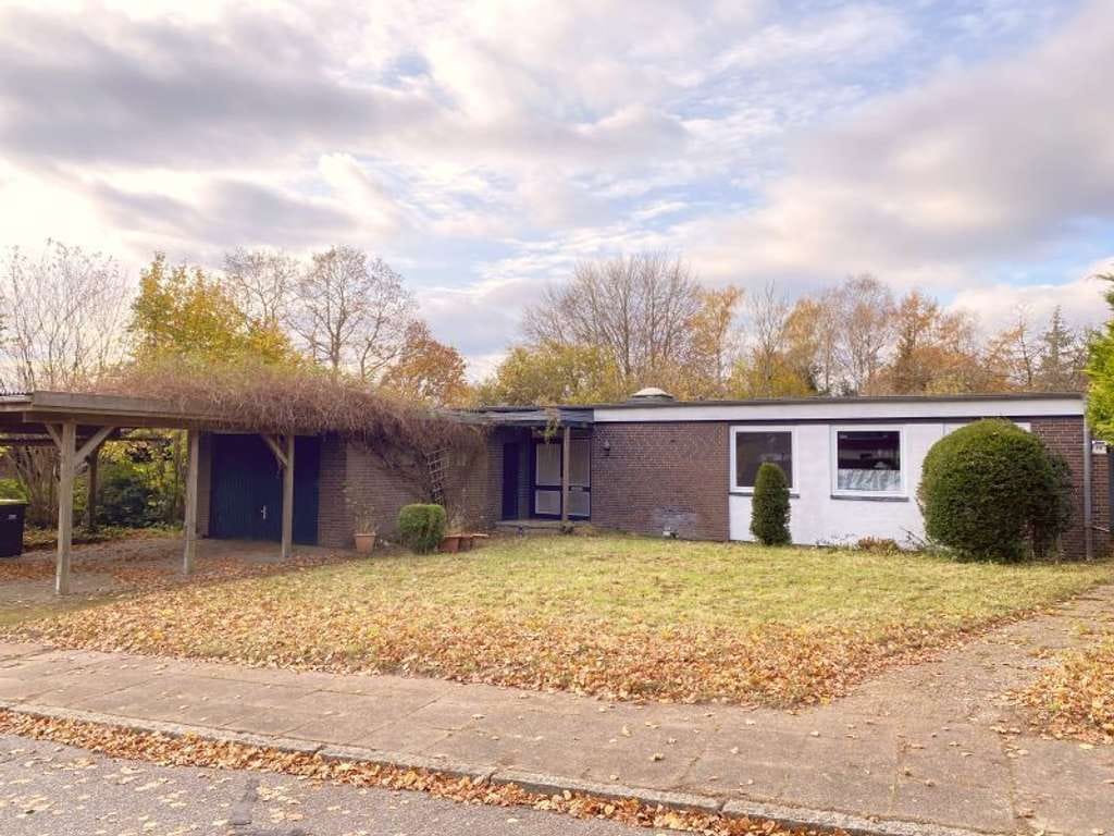 Immobilie in Eutin - Eutin-Fissau - Großzügiger Bungalow mit Einliegerwohnung - Bild 1
