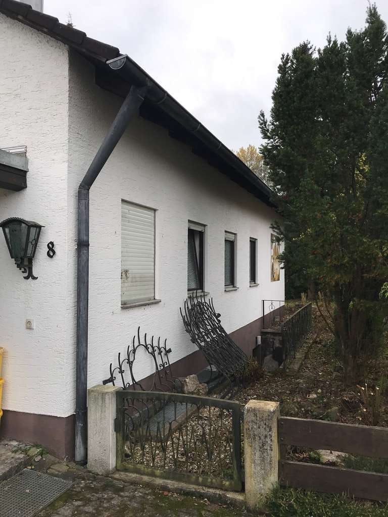Immobilie in Gessertshausen - 2.011 m² Grundstück in Margertshausen – Einfamilienhaus mit Entwicklungspotenzial - Bild 3