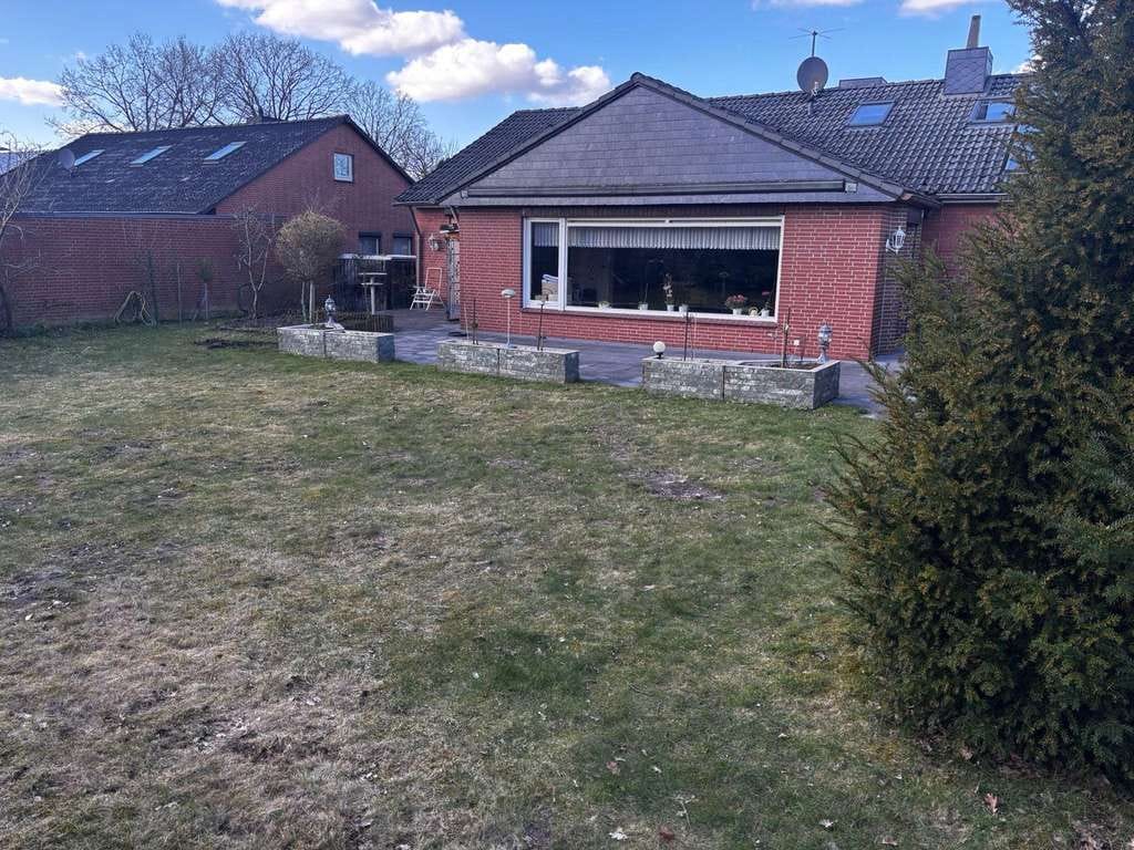 Immobilie in Wohltorf - Großes Einfamilienhaus am Sachenwald - Bild 1