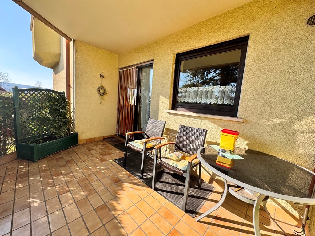 Immobilie in Erlenbach am Main - Helle und freundliche Drei-Zimmer-Eigentumswohnung mit Südterrasse - Bild 3