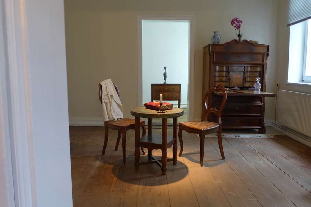 Immobilie in Hohenkirchen - OSTSEE NÄHE    !!!    Großzügiges Haus mit 9 Zimmern und 1600 m² Grundstück in Hohenkirchen - Bild 4