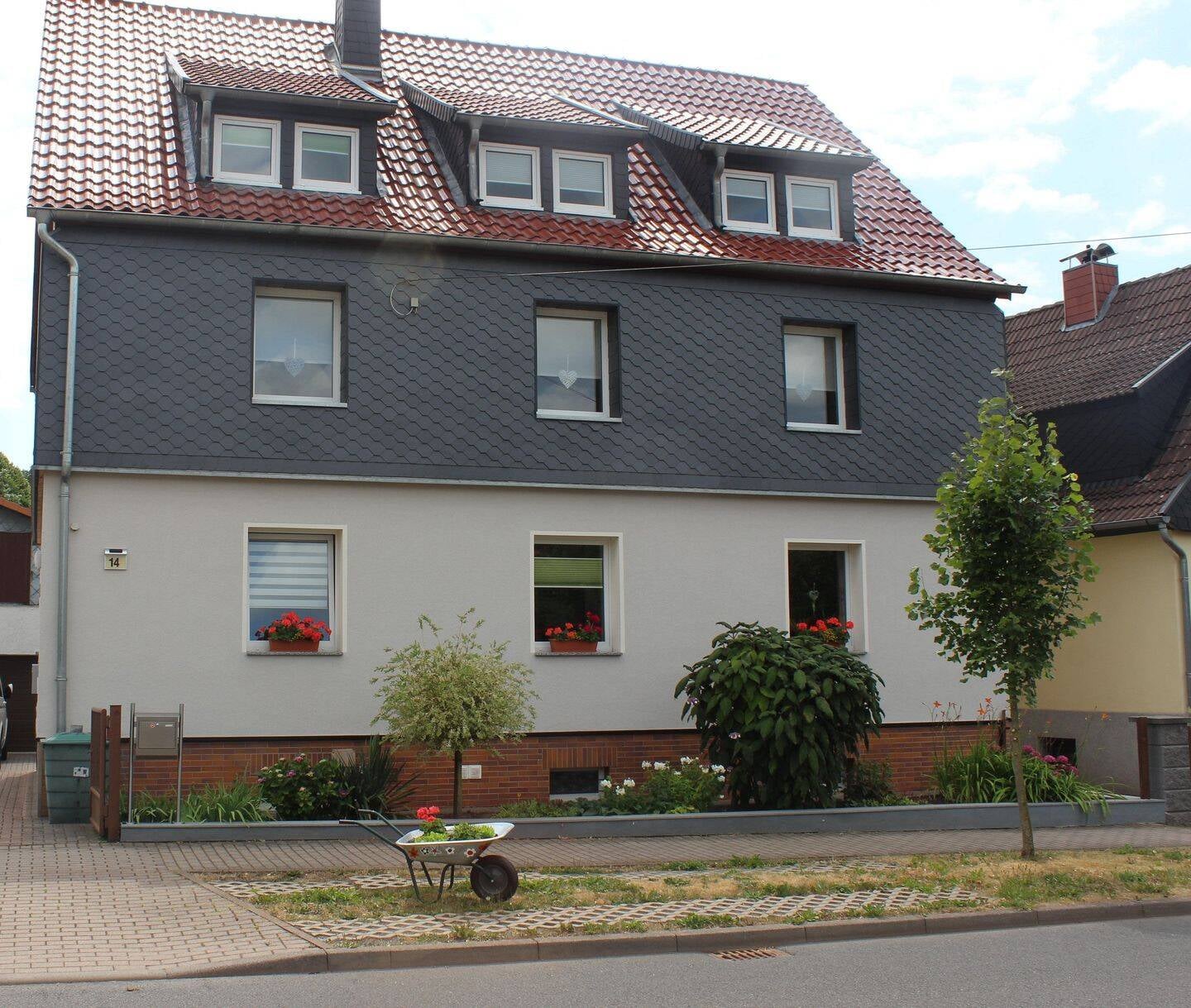 Immobilie in Harztor - Mehrfamilienhaus mit drei Wohneinheiten - Bild 1