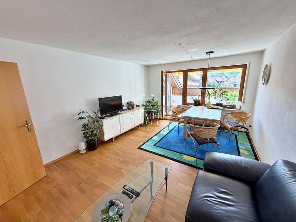 Immobilie in Bad Boll - Attraktive 4-Zimmer-Maisonette mit Dachterrasse & Garage in ruhiger Lage von Bad Boll - Bild 1