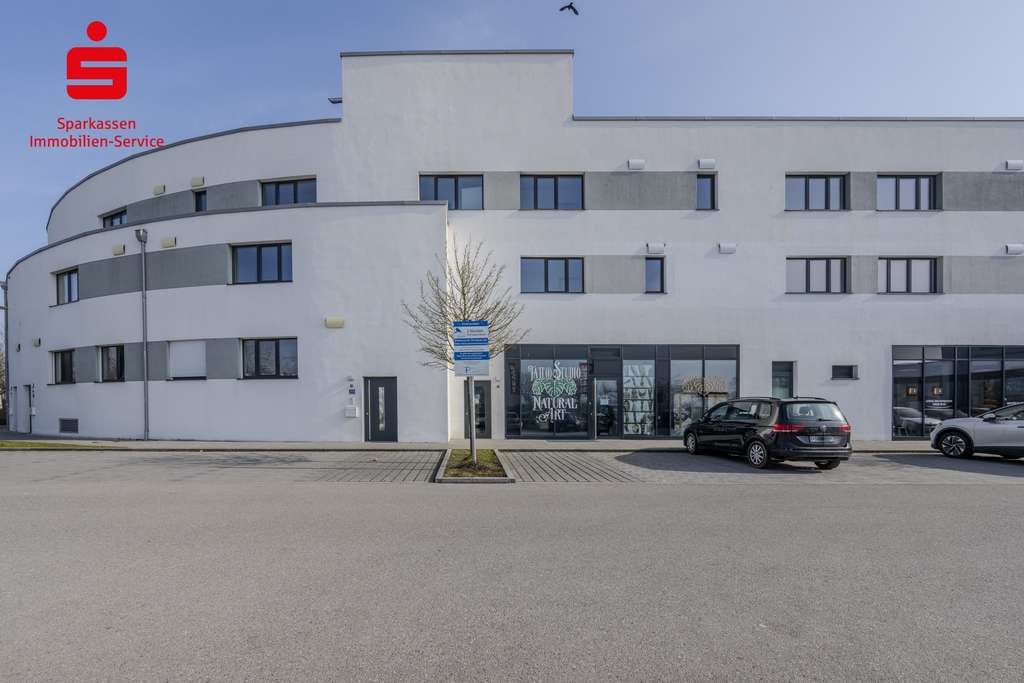 Immobilie in Fürstenfeldbruck - Neuwertige Maisonette mit Terrasse & Balkon - nachhaltig vermietet & wertstabil!
 - Bild 0