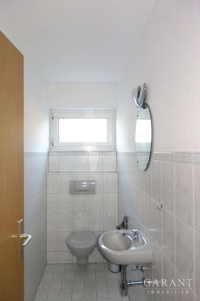 Immobilie in Niedereschach - Erdgeschoss-Wohnung mit netter Terrasse! - Bild 4
