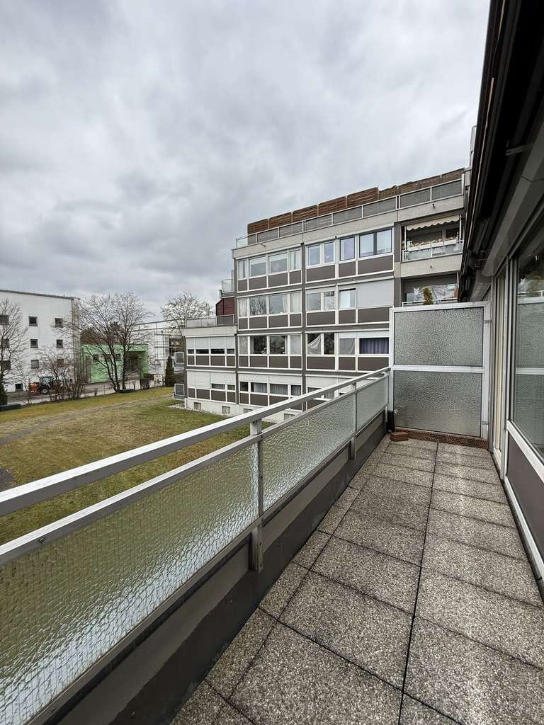 Immobilie in Garching bei München - Großzügige 2-Zi.-Whg. (74 m²) mit Balkon, TG & Top-Anbindung – von Privat - Bild 4