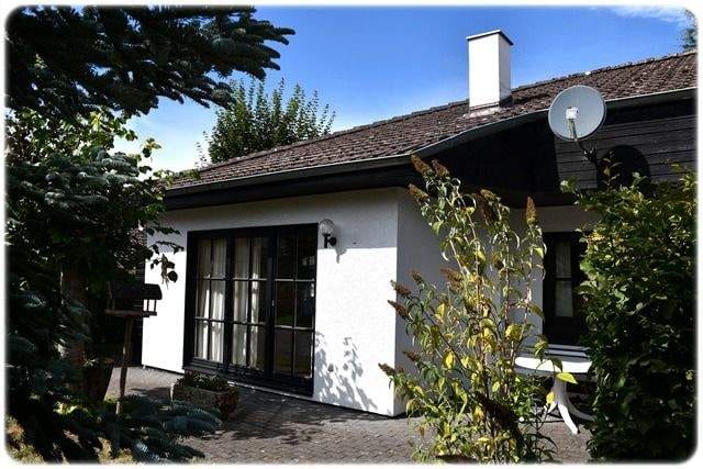 Immobilie in Frankenau - Gepflegtes Ferienhaus mit Privatsphäre und Naturgenuss! - Bild 0