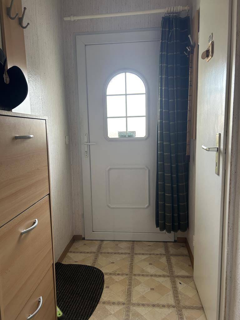 Immobilie in Crossen an der Elster - Wohnen auf dem Land - solides 1-Familienhaus mit sonnigem Garten - Bild 1