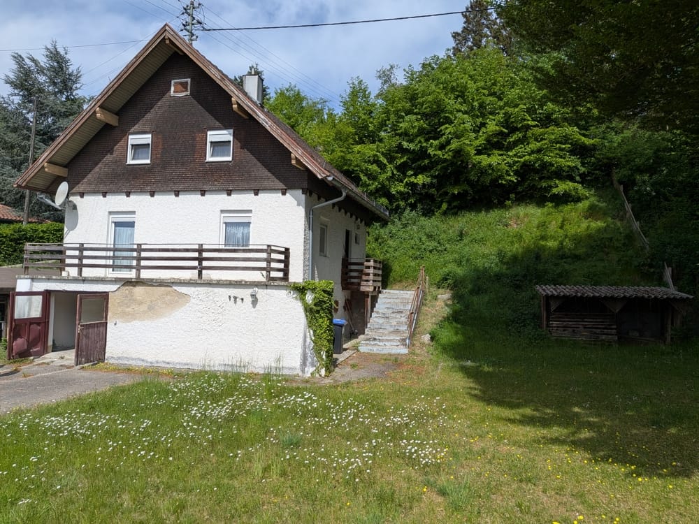 Immobilie in Thannhausen - Einfamilienhaus für Heimwerker - Thannhausen - Bild 0