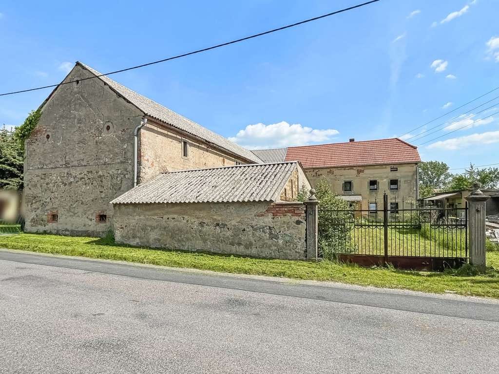 Immobilie in Lampertswalde - Großzügiges Einfamilienhaus im Blochwitz mit Entwicklungspotenzial–Provisionsfrei - Bild 1