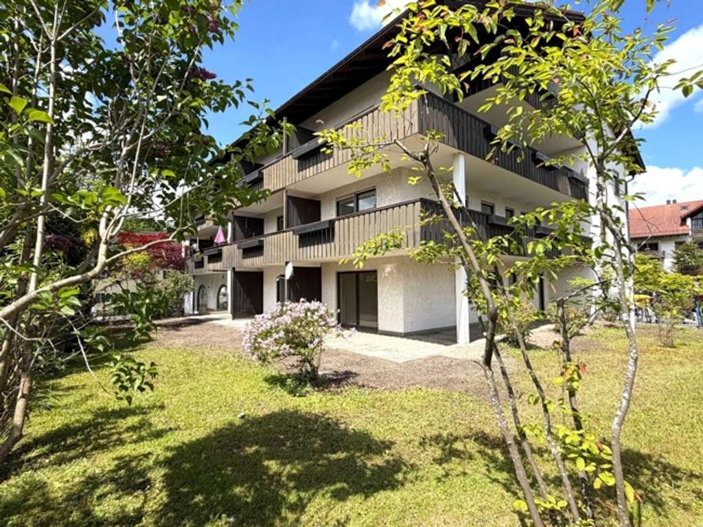 Immobilie in Murnau am Staffelsee - Murnau -  Zentrumsnahe Erdgeschosswohnung mit Südterrasse - Bild 0