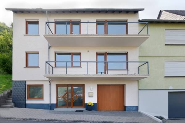 Immobilie in Kröv - Leben mit Aussicht in Kövenig! Renoviertes EFH, direkt bezugsfähig - Bild 0