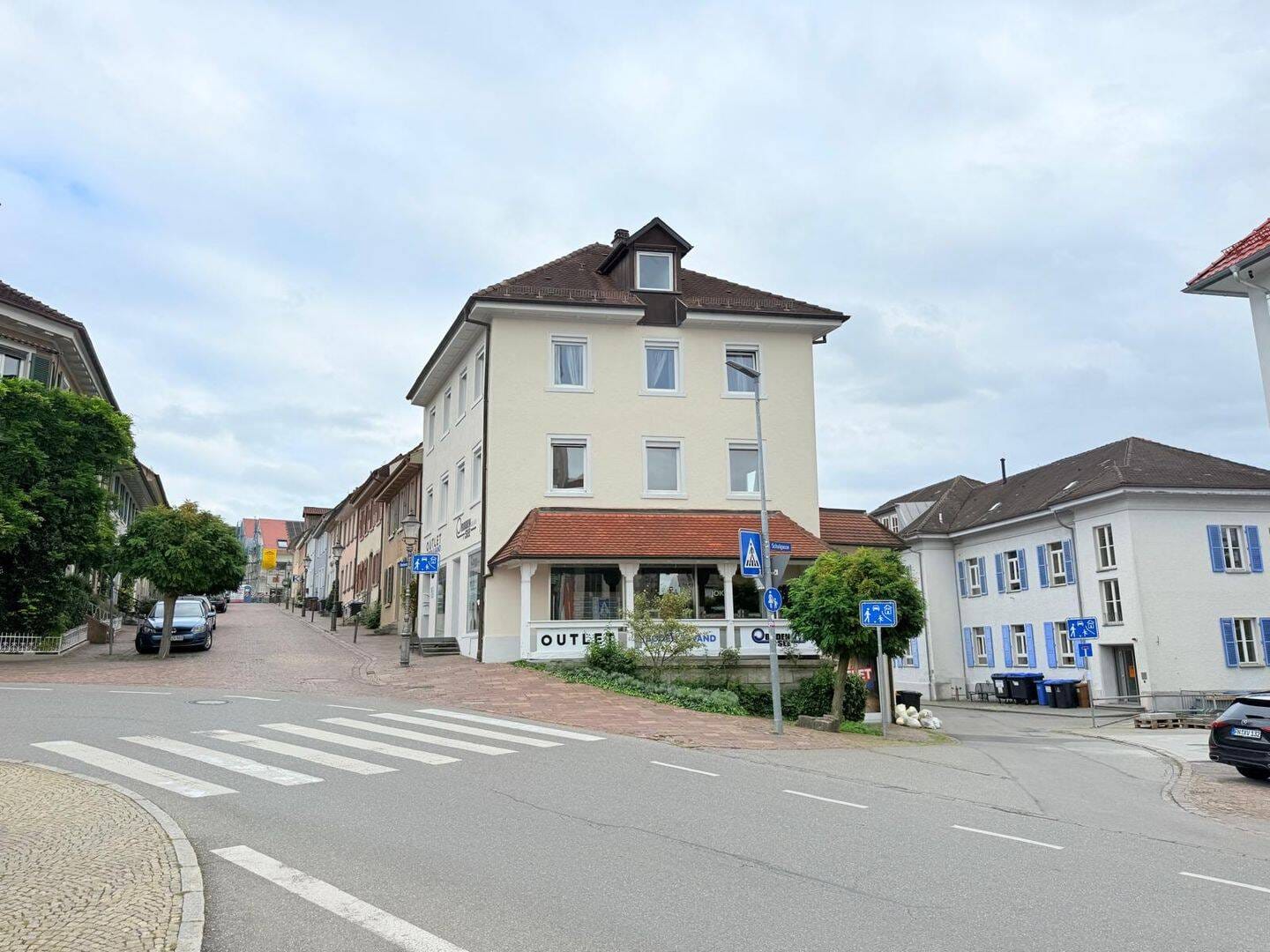 Immobilie in Markdorf - 5% Afa + 5 % Mietrendite für 4-Familienhaus in Markdorfs Mitte - Bild 1