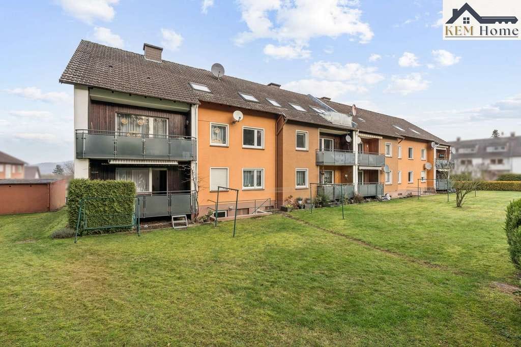 Immobilie in Schieder-Schwalenberg - Eigentumswohnung in ruhiger Lage – sofort einziehen und nach Wunsch gestalten - Bild 2