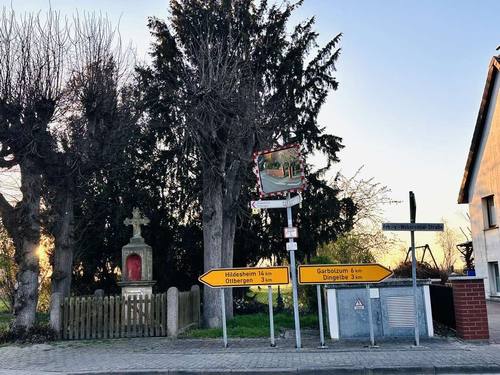 Immobilie in Schellerten - Ländlich Wohnen mit Balkon, eigenem Garten und KFZ-Stellplatz! - Bild 2