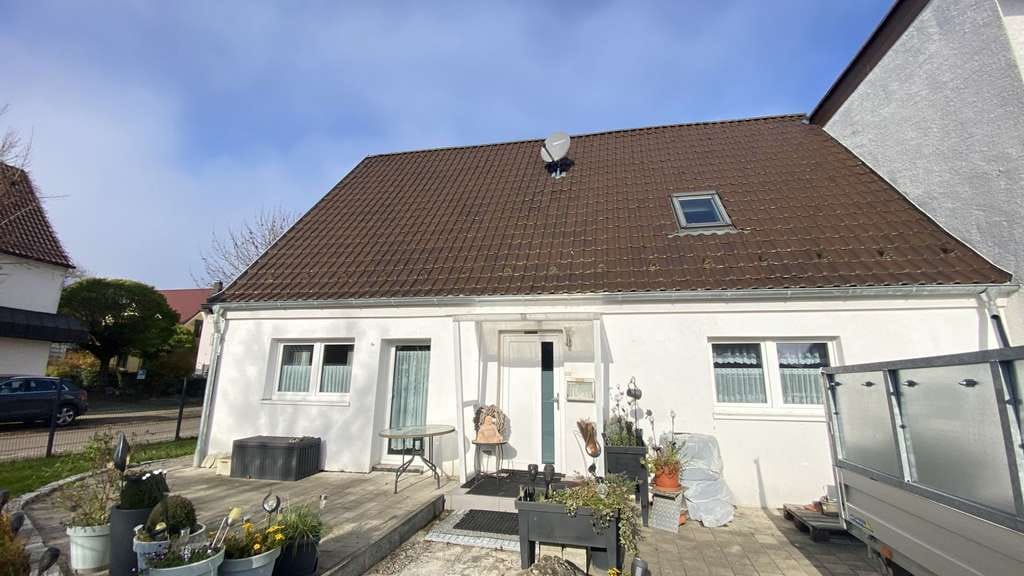 Immobilie in Offingen - Historisches Einfamilienhaus mit Charme und Potenzial im Herzen von Offingen - Bild 0