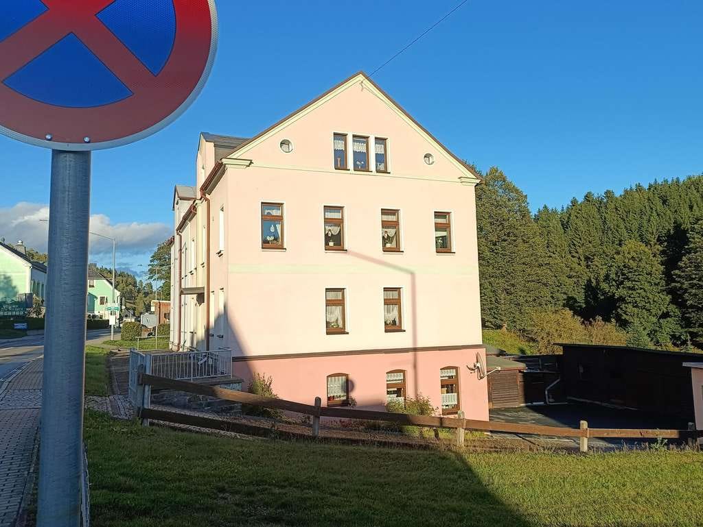Immobilie in Klingenthal - Liebevoll gepflegtes Haus für Sie - Bild 1